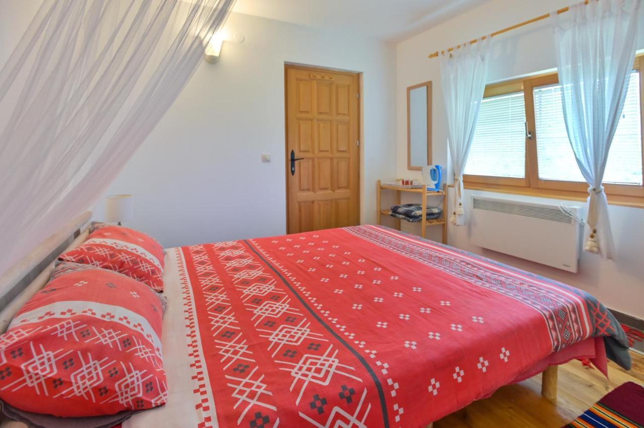 Neva Apartments موكرا غورا المظهر الخارجي الصورة